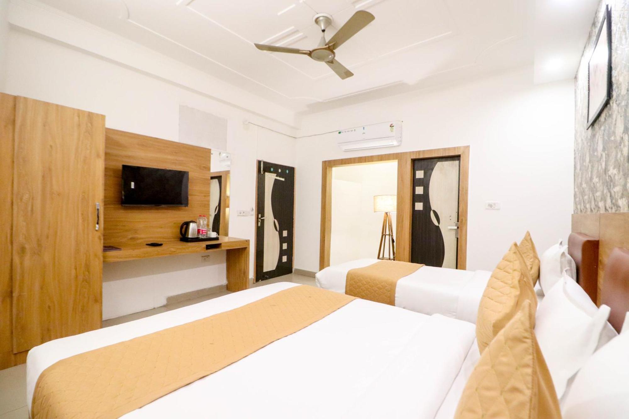 Hotel Stay Villa Delhi Airport New Delhi Exteriör bild
