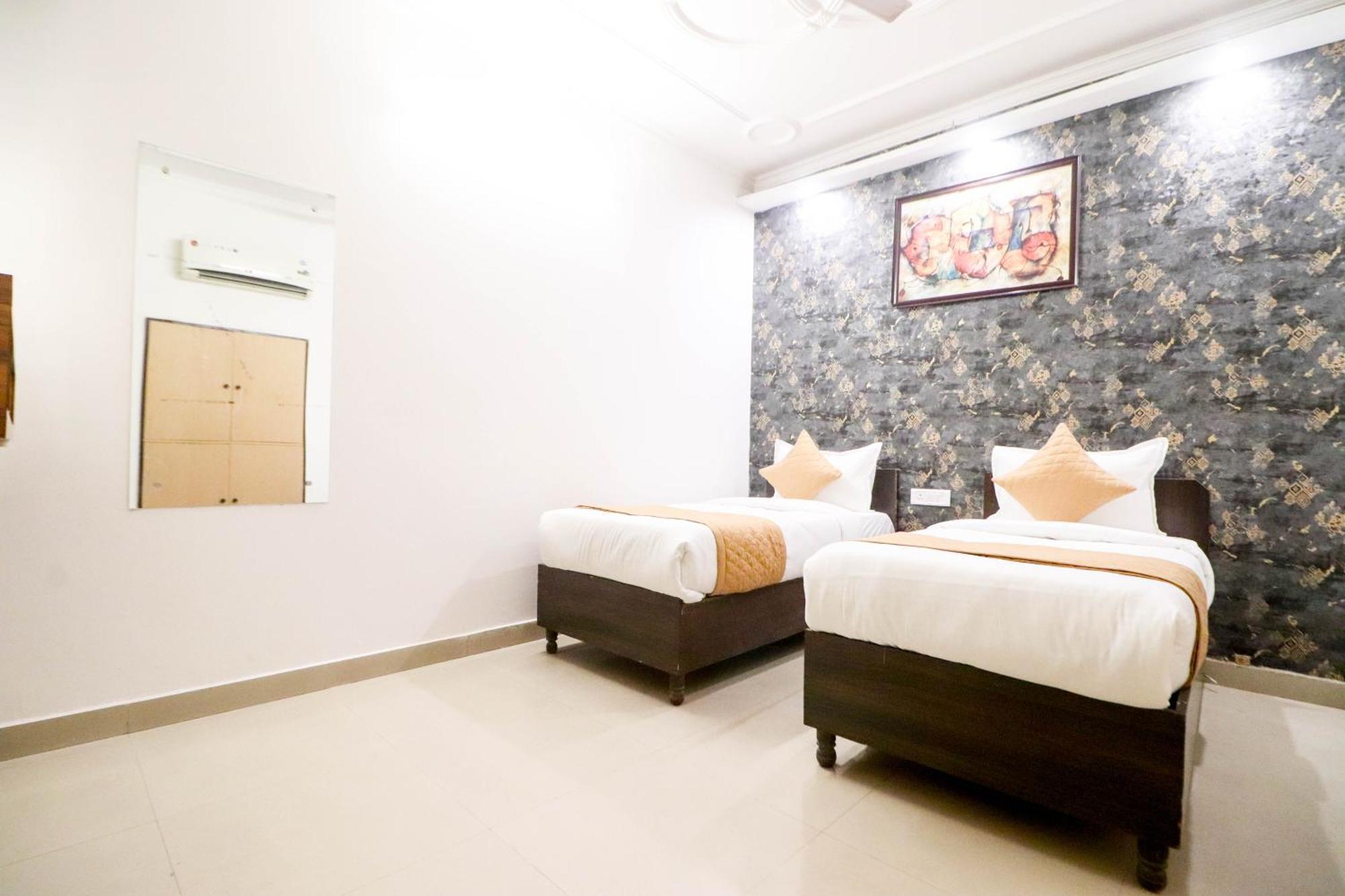 Hotel Stay Villa Delhi Airport New Delhi Exteriör bild