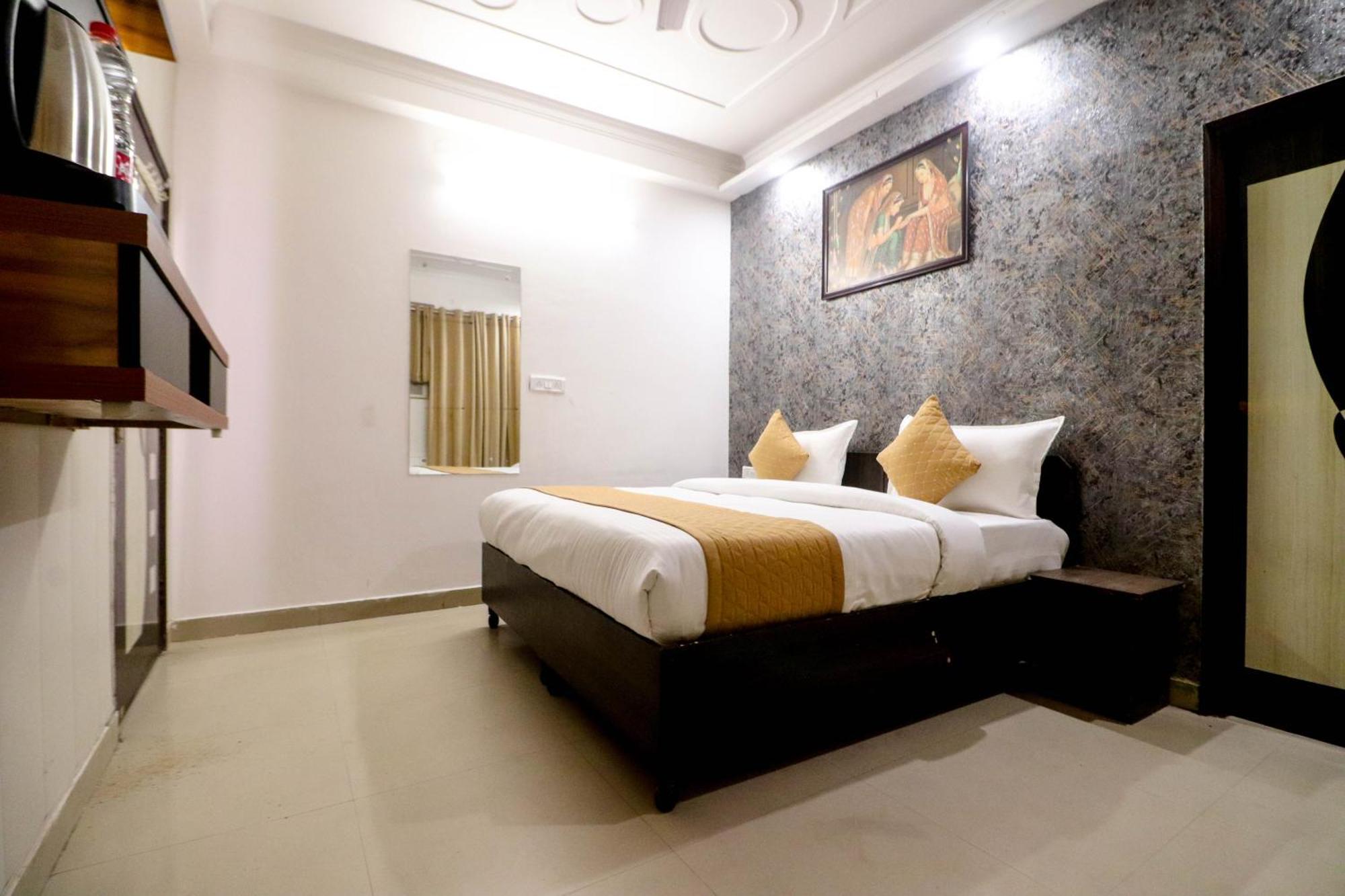 Hotel Stay Villa Delhi Airport New Delhi Exteriör bild